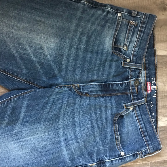 DENIZEN from LEVI’S 230 ATHLETIC FIT/SLIM STRAIGHT JEANS FOR MEN SIZE 32/34 - Picture 4 of 14